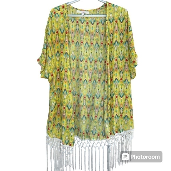 Fever Fringe Shawl Aztec Print Kimono Style - Picture 1 of 4